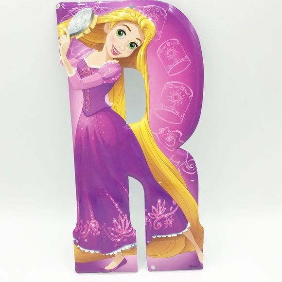 Disney Princesses Tin Letter Wall Decor Rapunzel R